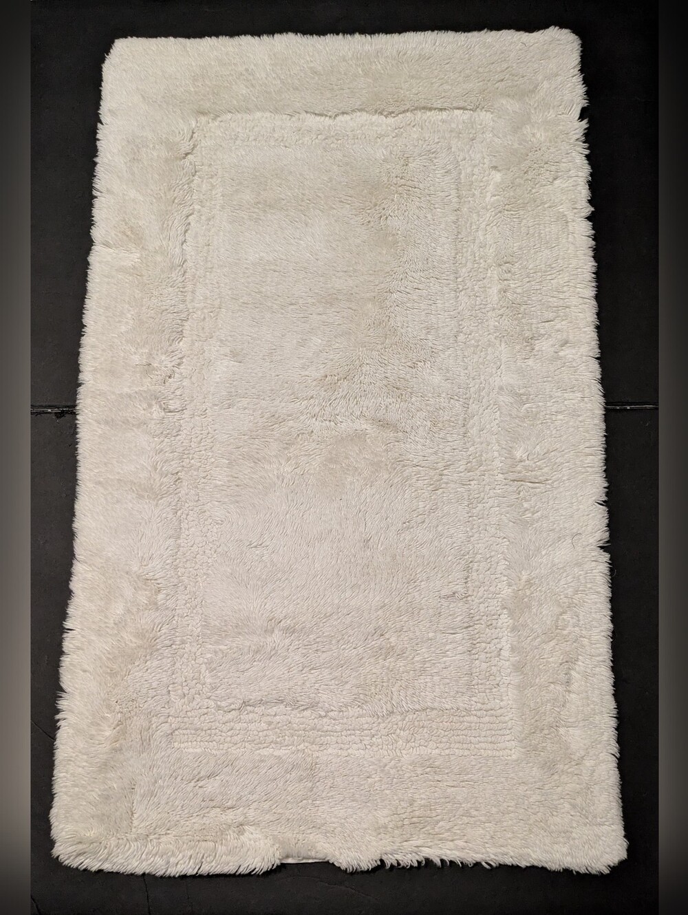 Rug Plush Ivory Shag Bath Rug 21 x 36